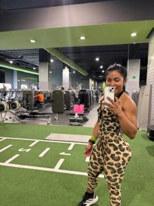 631885968: Chica busca chico en Zaragoza