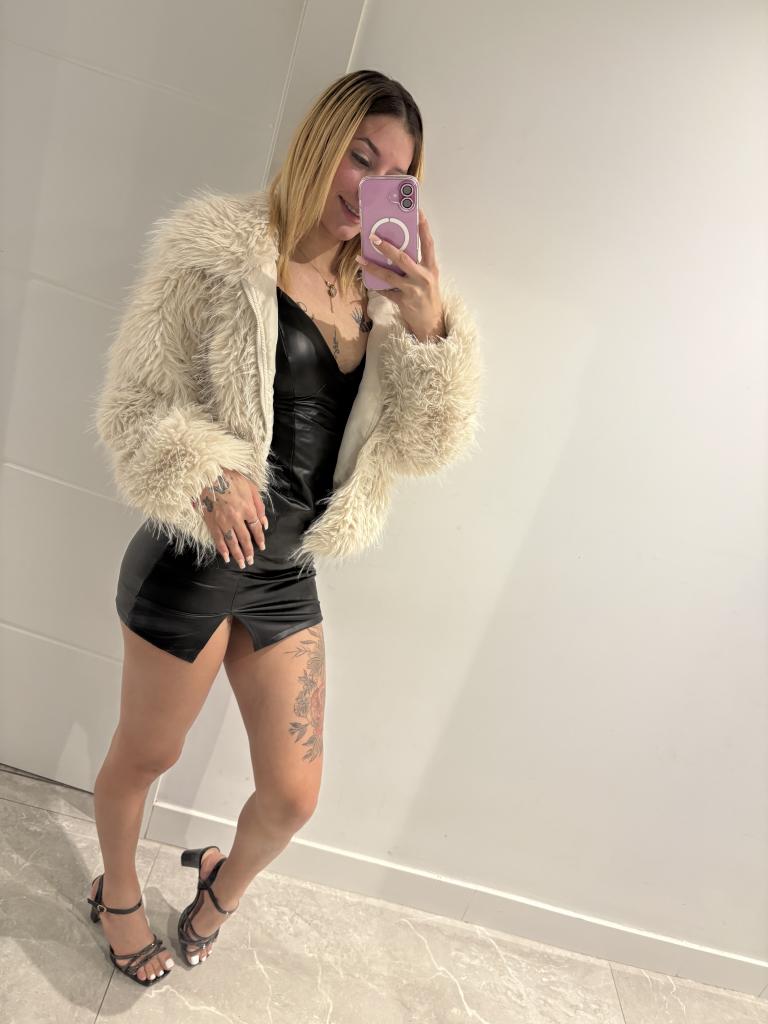 Chica busca chico en Granada: 