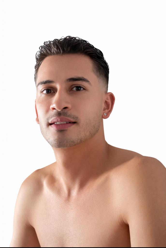 613216388: Chico busca chica en Málaga