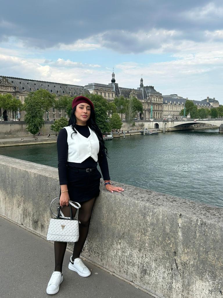 Chica busca chico en Valencia: 