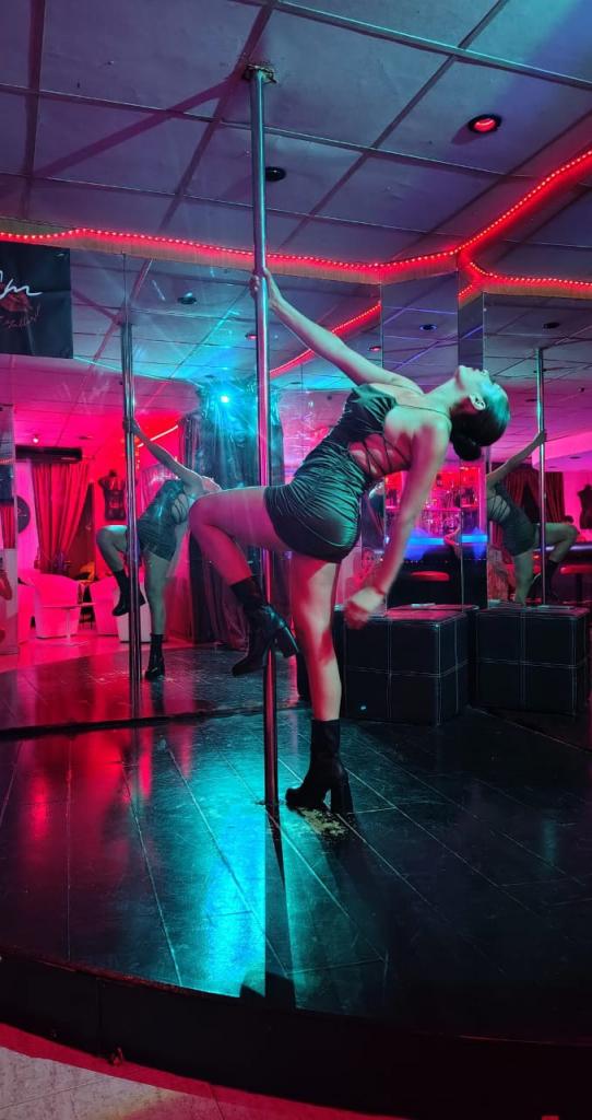 652405487: Chica busca chico en Mallorca