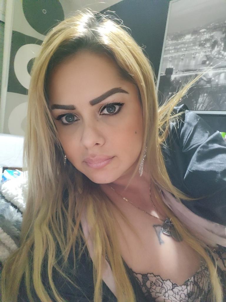 Chica busca chico en Navarra: 