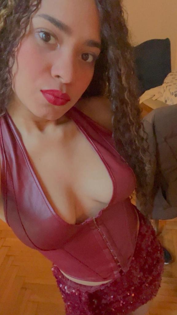 Chica busca chico en Lérida: 