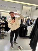 678262729: Chico busca chica en Barcelona