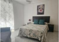 624776254: Chica busca chico en Cuenca