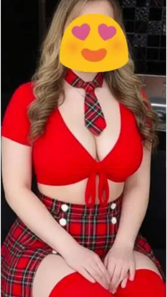 Chica busca chico en Huelva: 