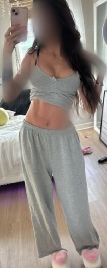 Chica busca chico en Sevilla: 