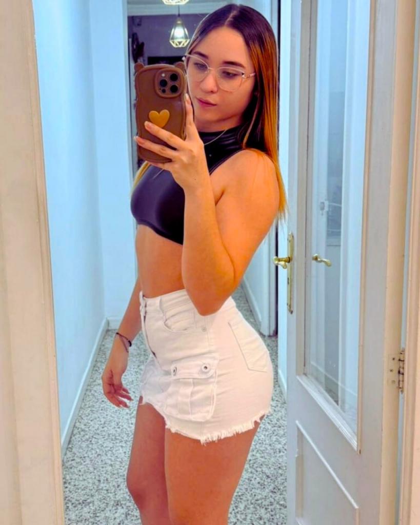 Chica busca chico en Mallorca: 