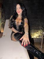 613686727: Chica busca chico en Madrid