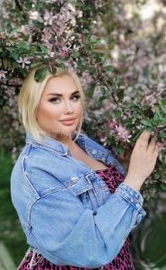 637828903: Chica busca chico en Barcelona