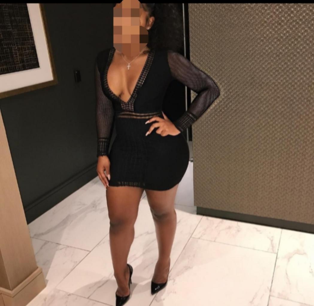 Chica busca chico en La Coruña: 