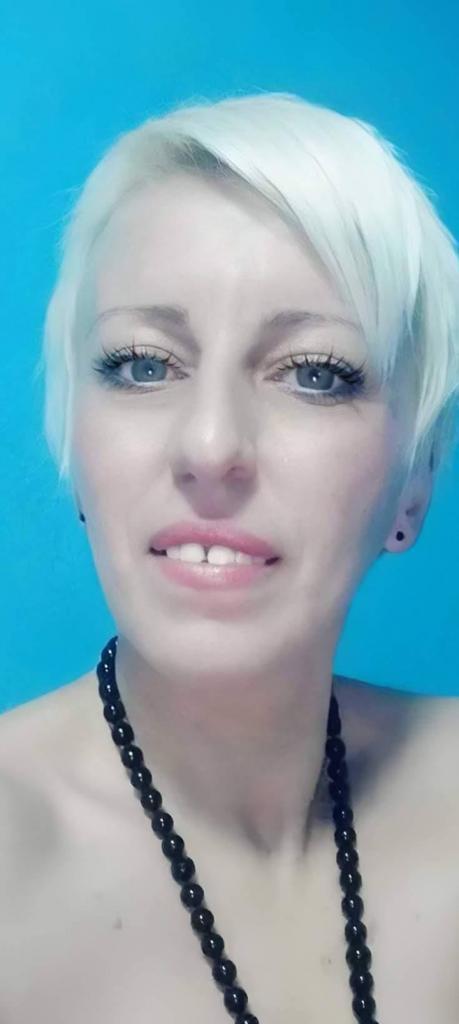 Chica busca chico en Alicante: 