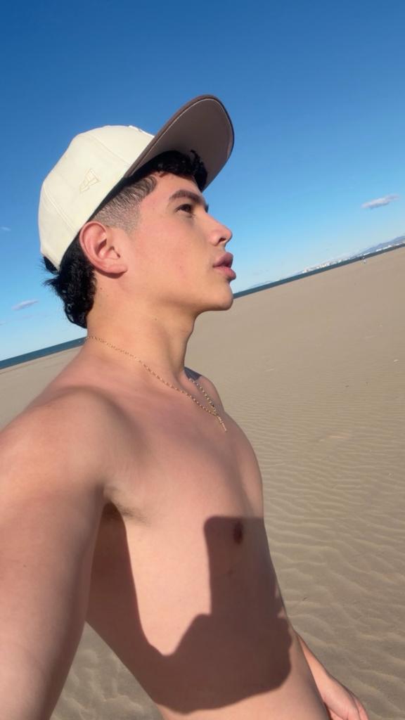 Chico busca chica en Valencia: 