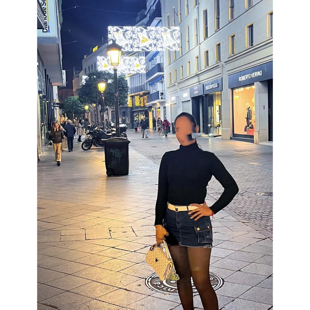 672123073: Chica busca chico en Sevilla