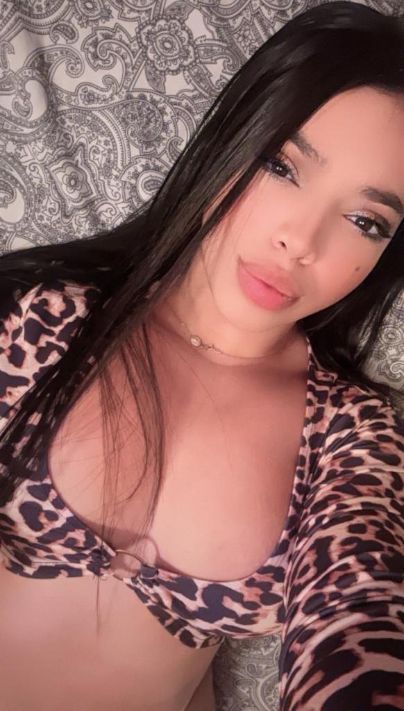 Chica busca chico en Cádiz: 