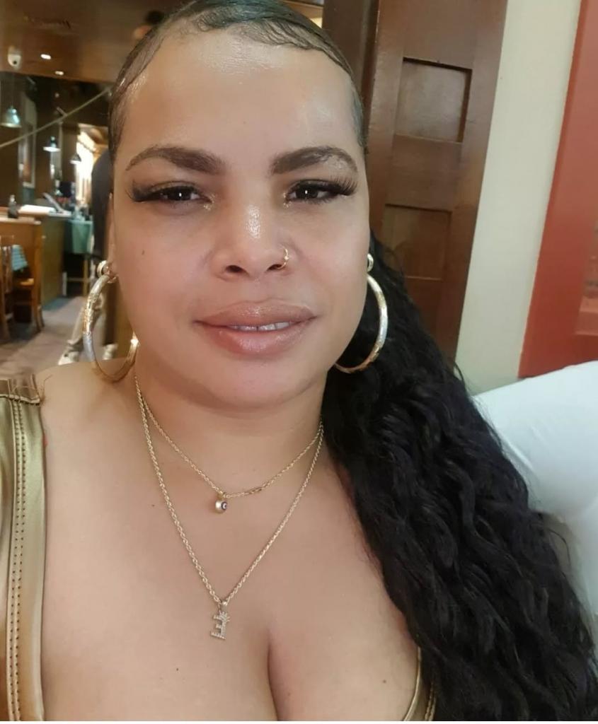 677714108: Chica busca chico en Barcelona