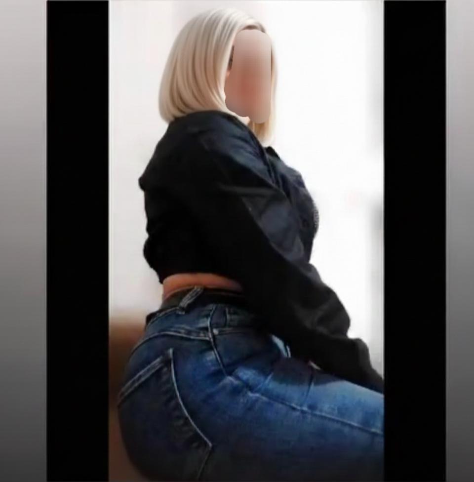 Chica busca chico en Mallorca: 