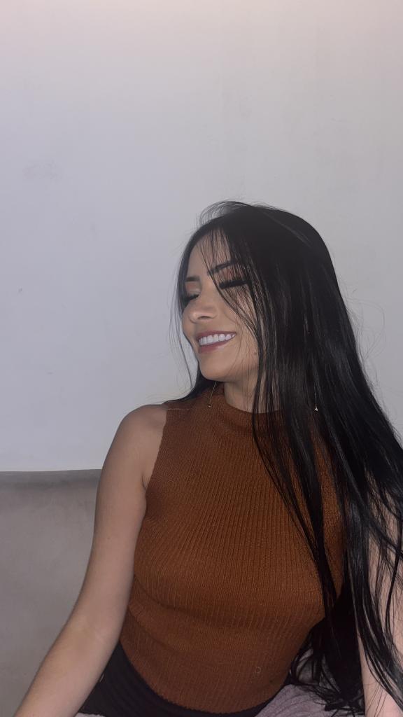 612405898: Chica busca chico en Madrid