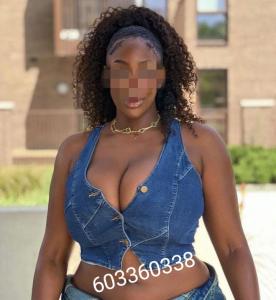 603360338: Chica busca chico en La Coruña