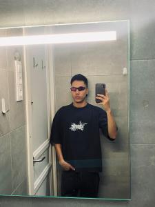 661425706: Chico busca chica en Málaga