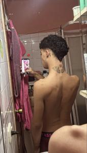 614971785: Chico busca chica en Granada