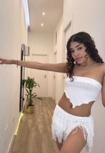 603146373: Chica busca chico en Barcelona