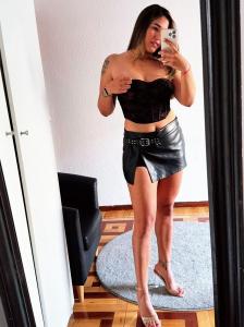 614840750: Chica busca chico en Orense