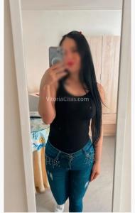 642859445: Chica busca chico en Barcelona