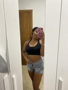 624837181: Chica busca chico en Zaragoza