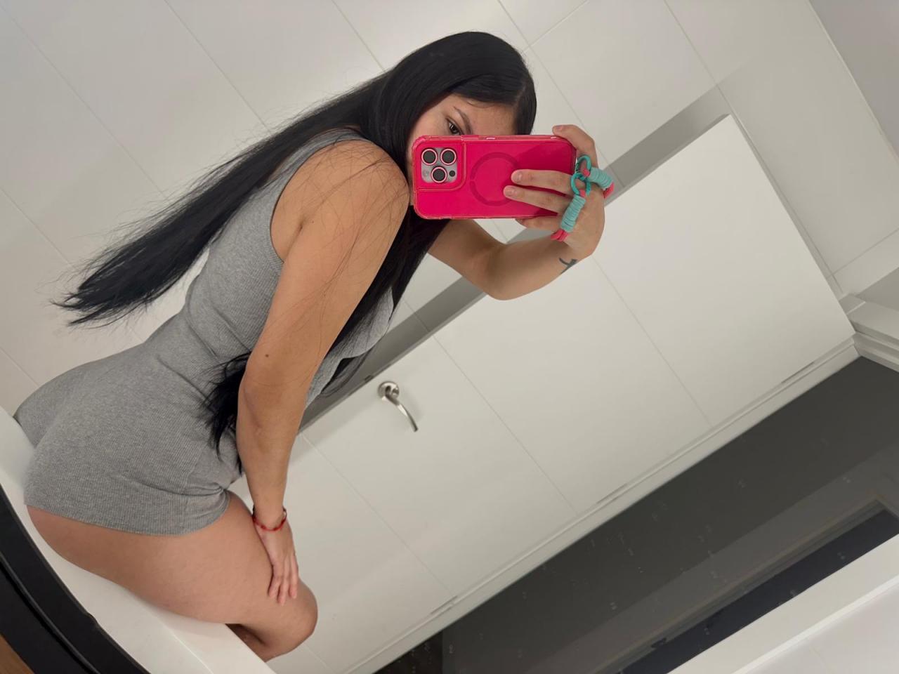 Chica busca chico en Cantabria: 