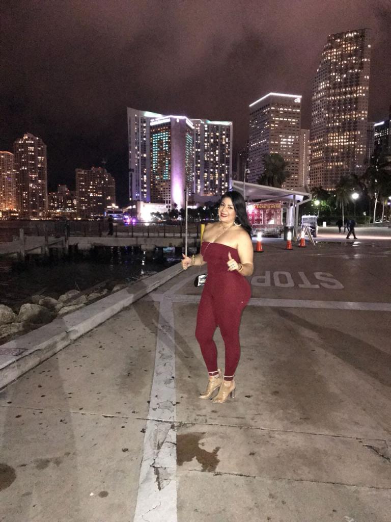 Chica busca chico en Murcia: 