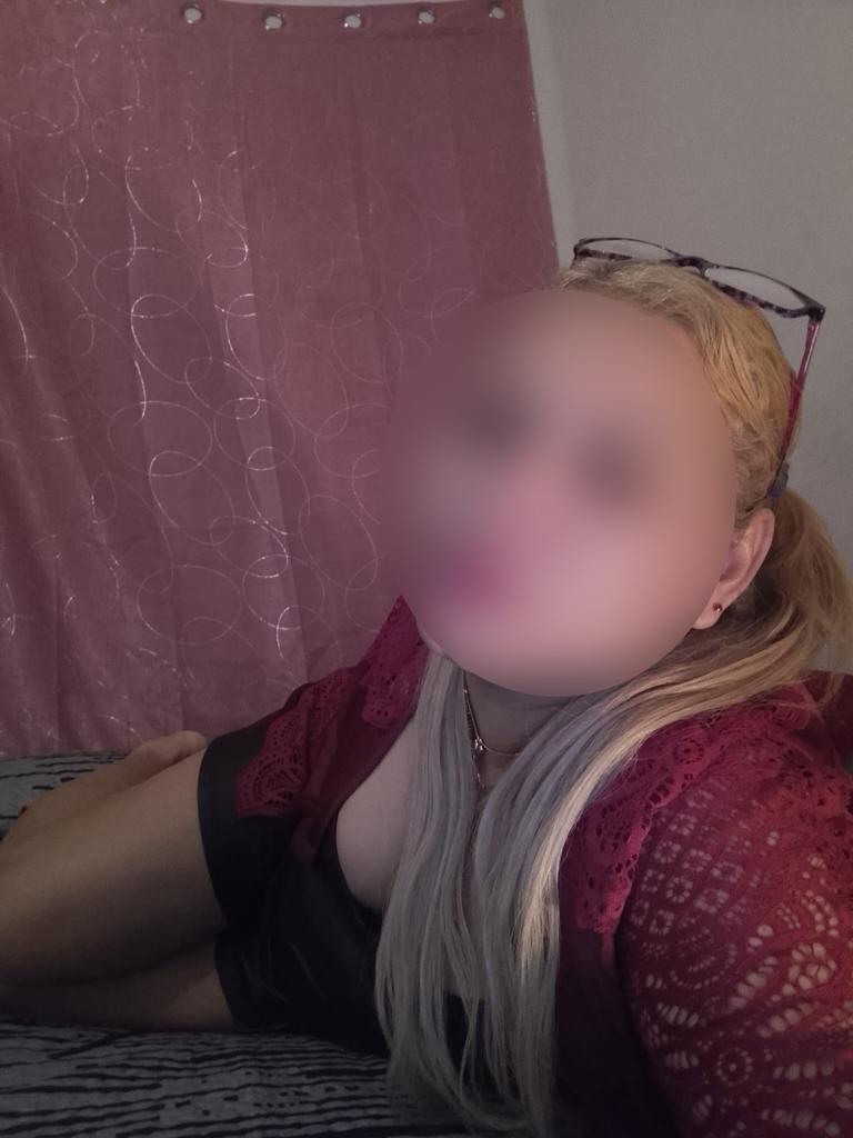 643859546: Chica busca chico en La Rioja