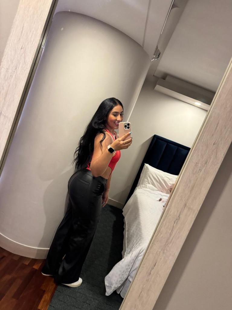 Chica busca chico en Mallorca: 