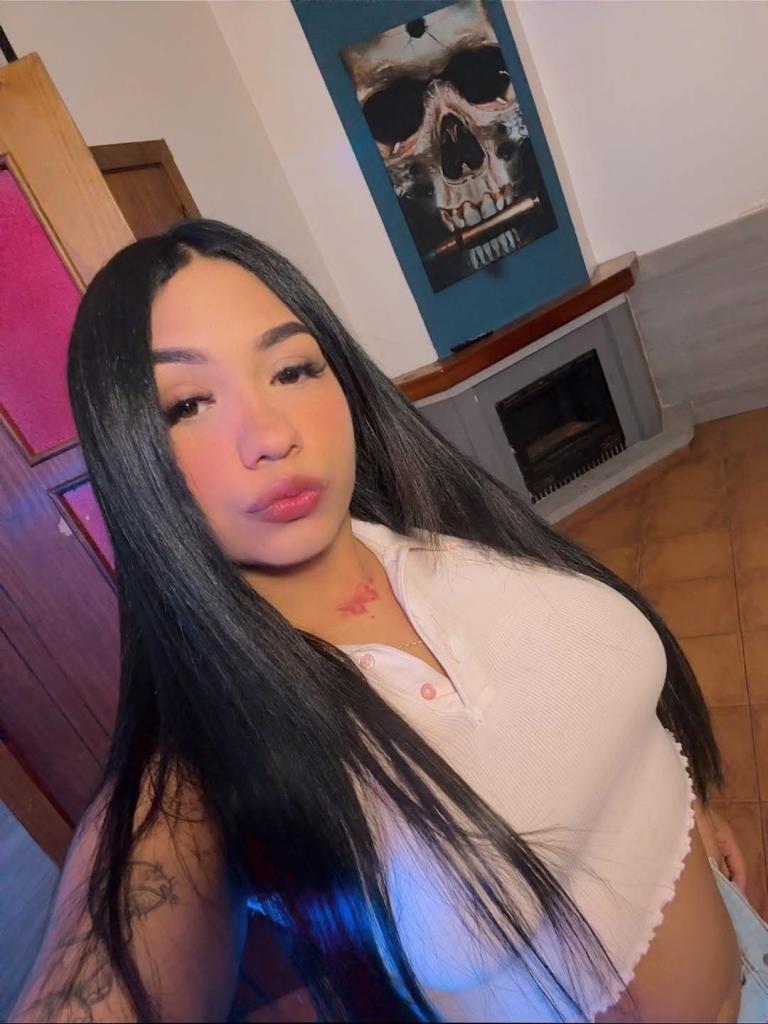 Chica busca chico en Huelva: 