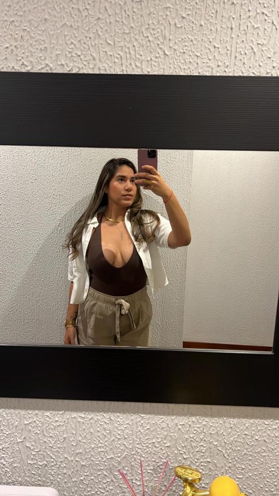 614840750: Chica busca chico en Orense