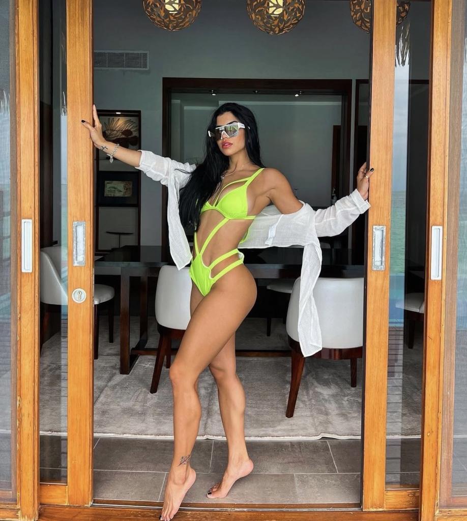 696994929: Chica busca chico en Valencia