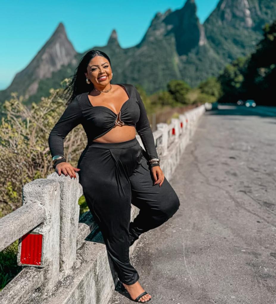 644014870: Chica busca chico en León