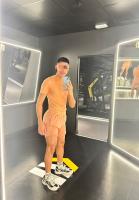 672162624: Chico busca chica en Sevilla