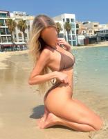 614063691: Chica busca chico en Navarra