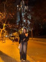 613555235: Chica busca chico en Madrid