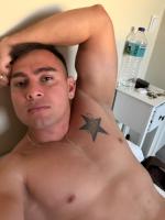 679034217: Chico busca chica en Málaga