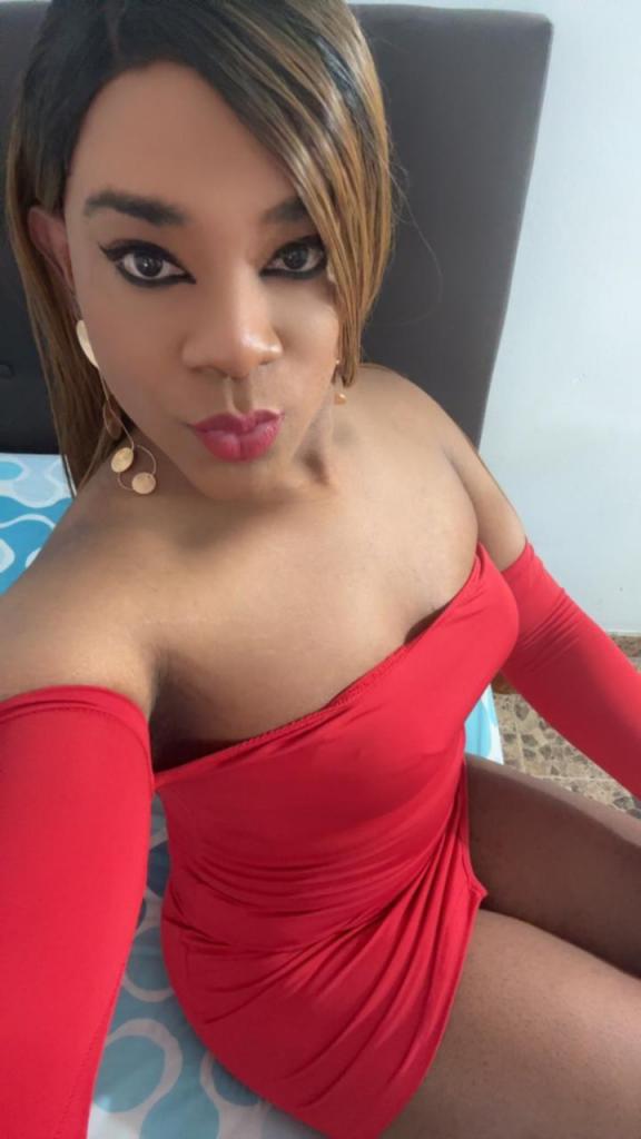 631680820: Travesti en Barcelona