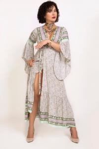 666130162: Travesti en Álava