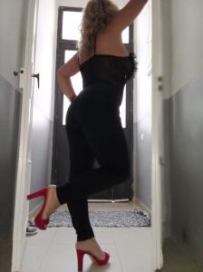 623299134: Chica busca chico en Barcelona