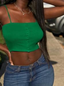 664389681: Chica busca chico en Barcelona