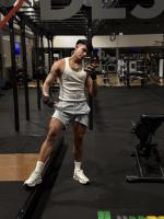 613279905: Chico busca chica en Barcelona