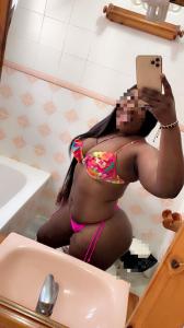 642468521: Chica busca chico en Murcia