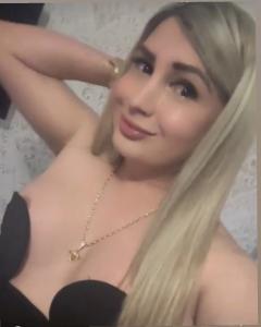 643785588: Chica busca chico en Pontevedra