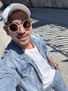 Chico busca chica en Las Palmas: 