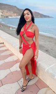 Chica busca chico en Granada: 